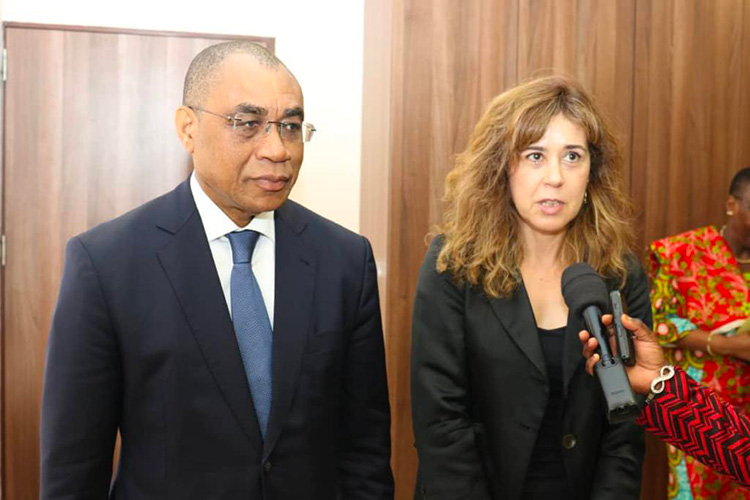 Coopération économique Côte d’Ivoire-Portugal : Le Ministre Adama Coulibaly échange avec l’ambassadeur Maria Conceiça de Sousa Pilar