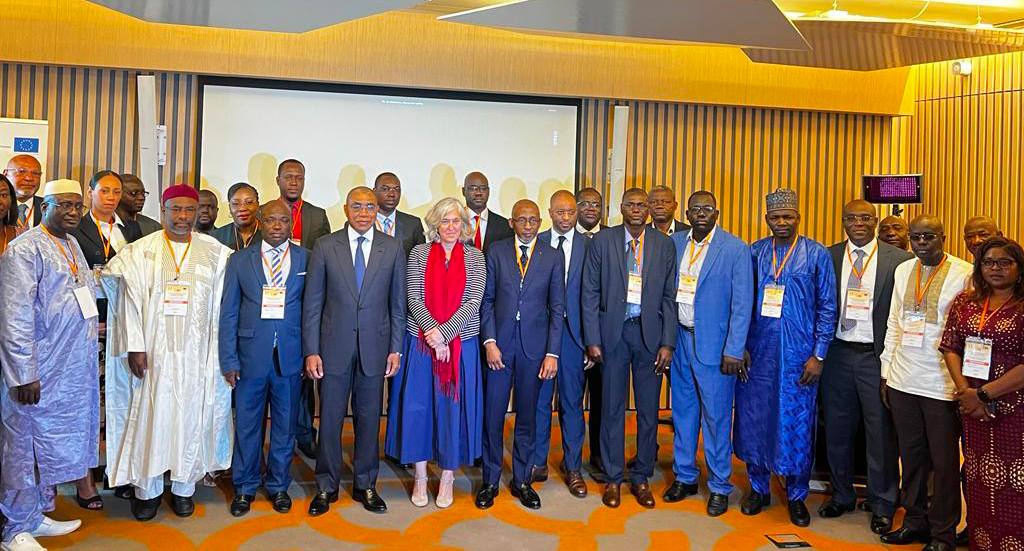 Ouverture de la réunion extraordinaire du Réseau Ouest-Africain des Structures nationales et régionales en charge de la coopération avec l’UE : Le Ministre Adama Coulibaly relève l’intérêt du nouveau cadre de partenariat UE-OEACP